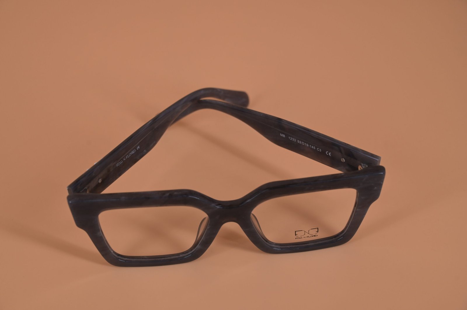 Wayfarer Black Sunglasses - Image 5